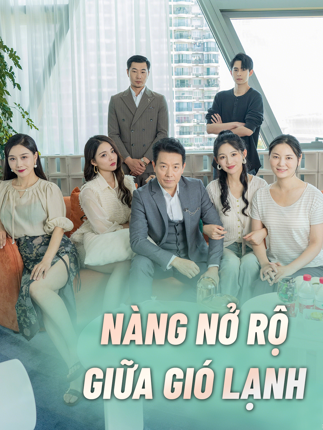 Nàng Nở Rộ Giữa Gió Lạnh